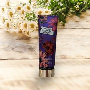 VICTORIA SECRET - ENCHANTED LILY